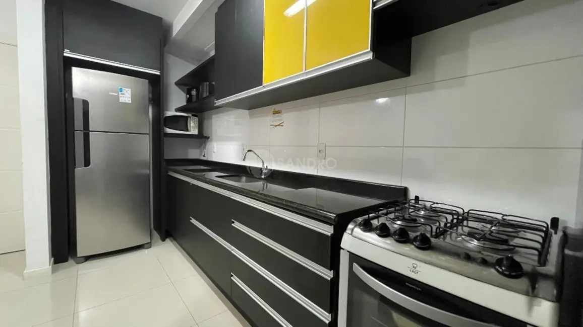 Apartamento com 2 quartos à venda, 70m2 em Bombinhas - SC - imagem 5 Foto 5 de Apartamento com 2 quartos à venda, 70m2 em Bombinhas - SC