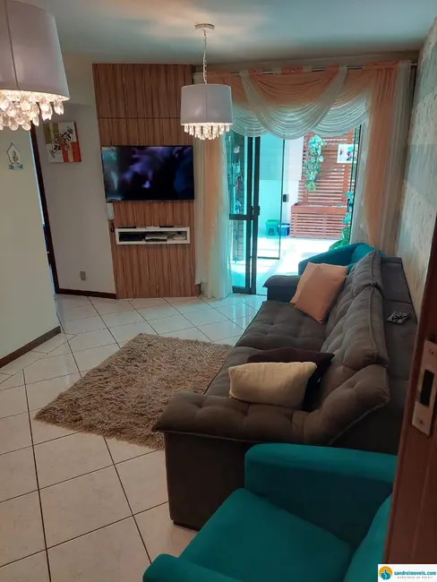 Apartamento com 2 quartos para alugar, 80m2 em Bombinhas - SC - imagem 2 Foto 2 de Apartamento com 2 quartos para alugar, 80m2 em Bombinhas - SC