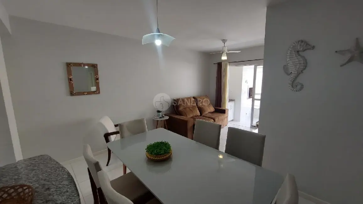 Apartamento com 3 quartos para alugar, 90m2 em Bombinhas - SC - imagem 8 Foto 8 de Apartamento com 3 quartos para alugar, 90m2 em Bombinhas - SC