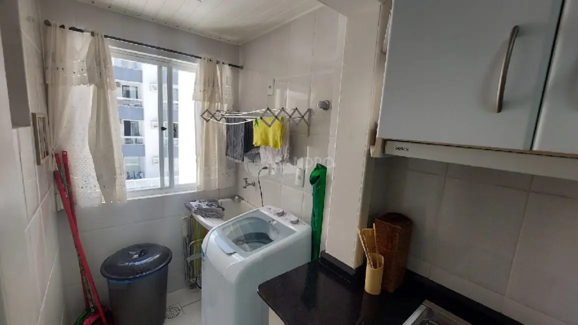 Apartamento com 3 quartos para alugar, 90m2 em Bombinhas - SC - imagem 5 Foto 5 de Apartamento com 3 quartos para alugar, 90m2 em Bombinhas - SC