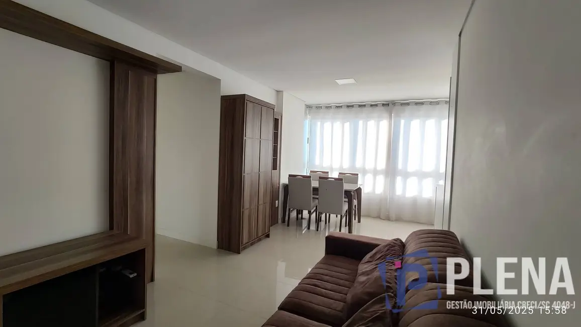Foto 3 de Apartamento à venda, 72m2 em Centro, Itajai - SC