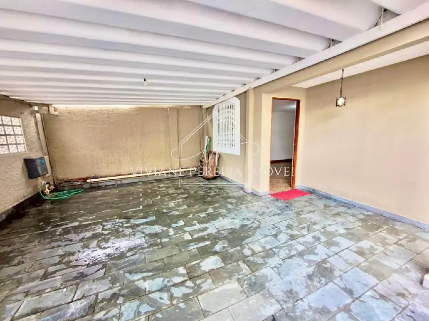 Foto 2 de Casa com 3 quartos à venda, 95m2 em Metalúrgicos, Osasco - SP