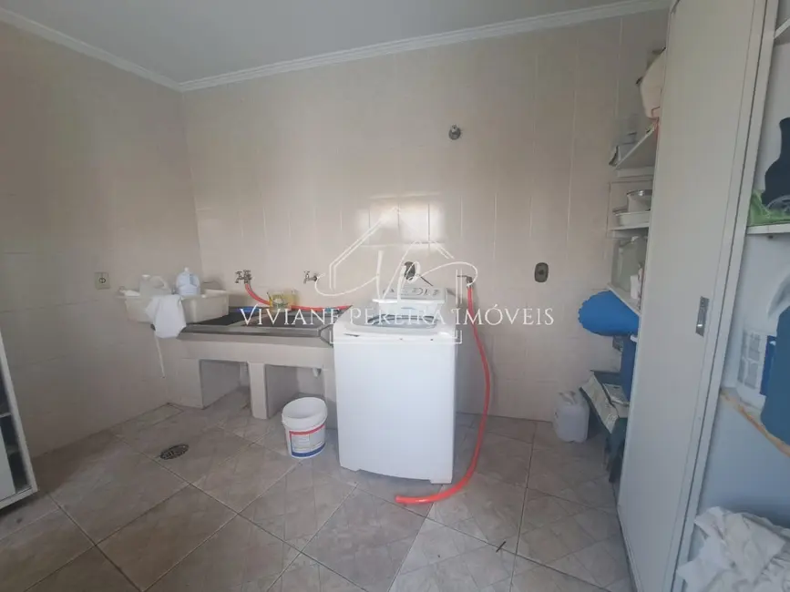 Casa com 4 quartos à venda, 383m2 em City Bussocaba, Osasco - SP - imagem 4 Foto 4 de Casa com 4 quartos à venda, 383m2 em City Bussocaba, Osasco - SP