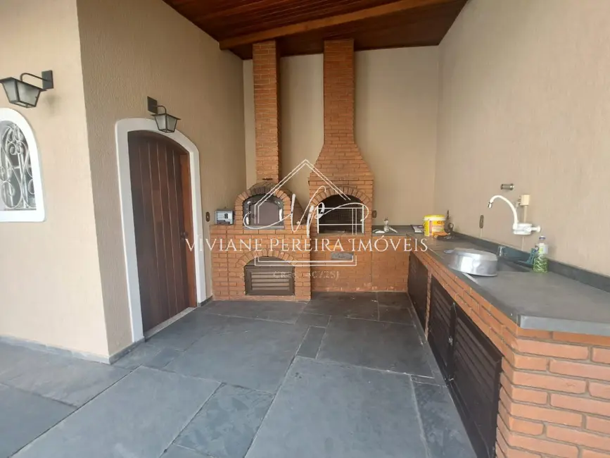 Casa com 4 quartos à venda, 383m2 em City Bussocaba, Osasco - SP - imagem 3 Foto 3 de Casa com 4 quartos à venda, 383m2 em City Bussocaba, Osasco - SP