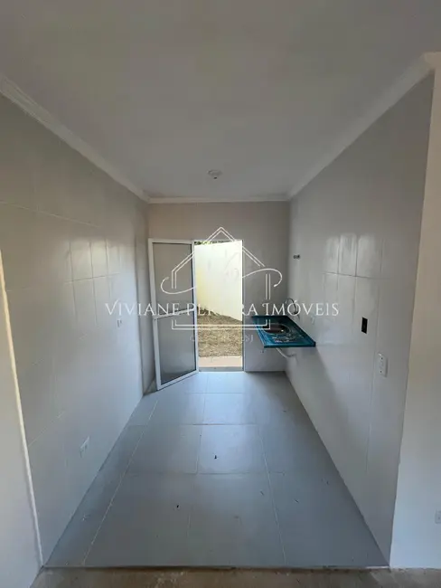 Foto 5 de Casa de Condomínio com 2 quartos à venda, 50m2 em Chácara Ondas Verdes, Cotia - SP