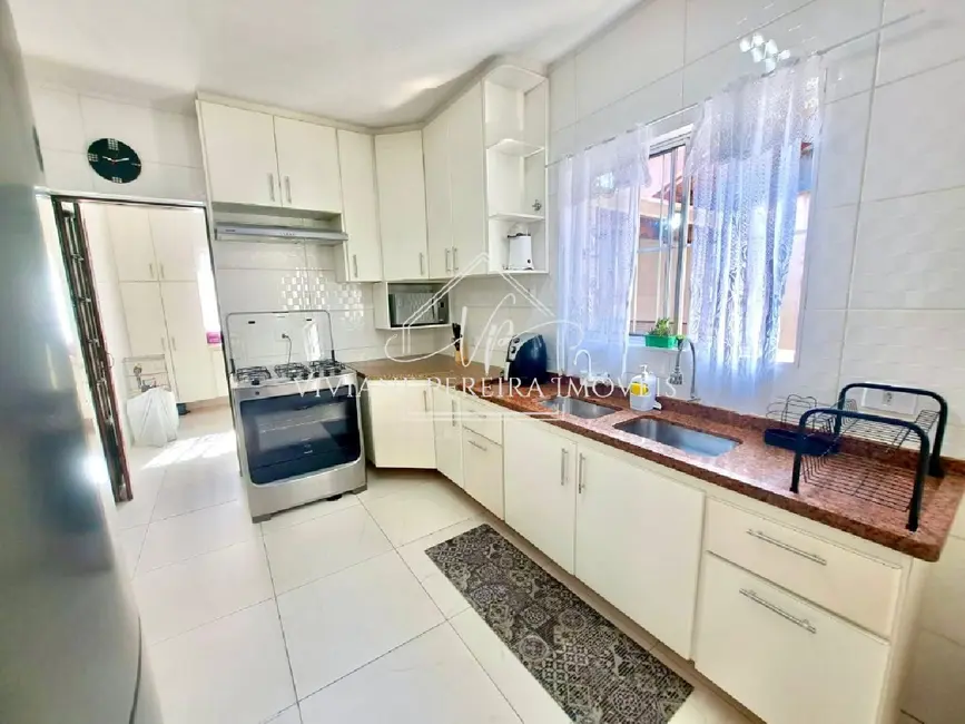 Foto 2 de Casa com 2 quartos à venda, 219m2 em Veloso, Osasco - SP