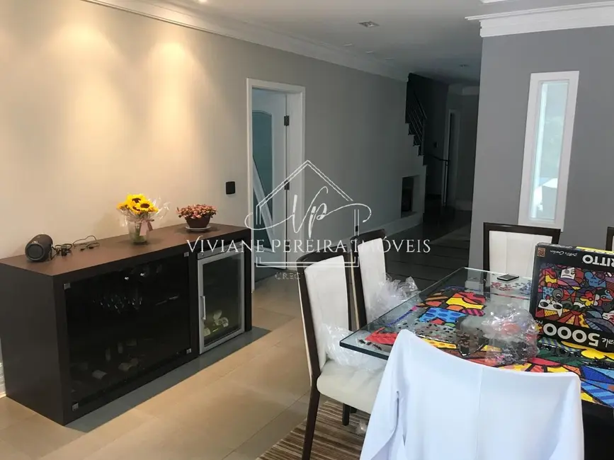 Foto 2 de Casa com 4 quartos à venda, 310m2 em Parque dos Príncipes, São Paulo - SP