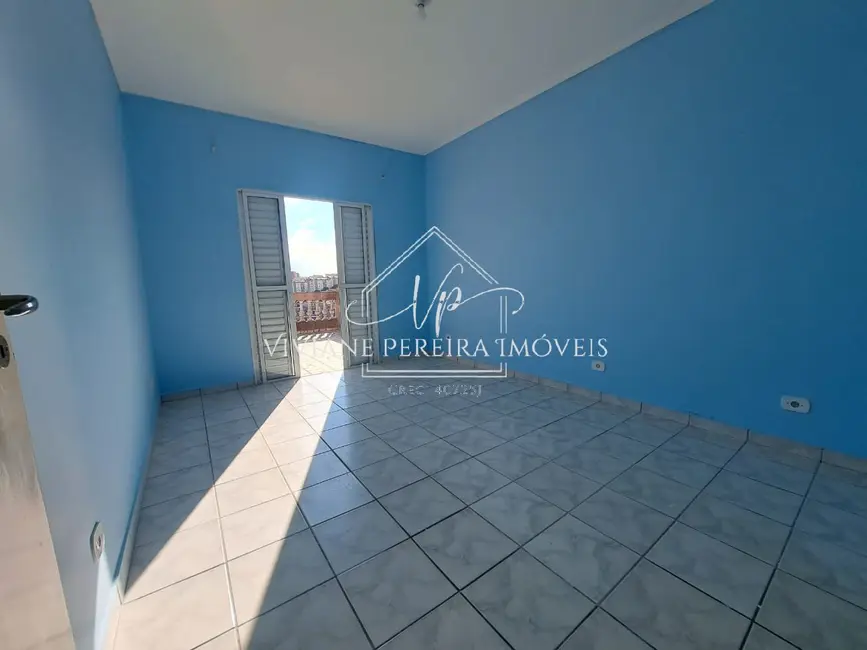 Casa com 3 quartos à venda e para alugar, 235m2 em Veloso, Osasco - SP - imagem 5 Foto 5 de Casa com 3 quartos à venda e para alugar, 235m2 em Veloso, Osasco - SP