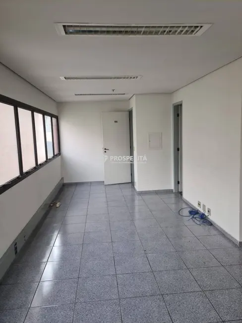 Foto 2 de Sala Comercial à venda, 30m2 em Liberdade, São Paulo - SP