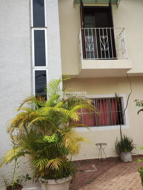 Casa com 3 quartos à venda, 271m2 em Centro, Diadema - SP - imagem 7 Foto 7 de Casa com 3 quartos à venda, 271m2 em Centro, Diadema - SP