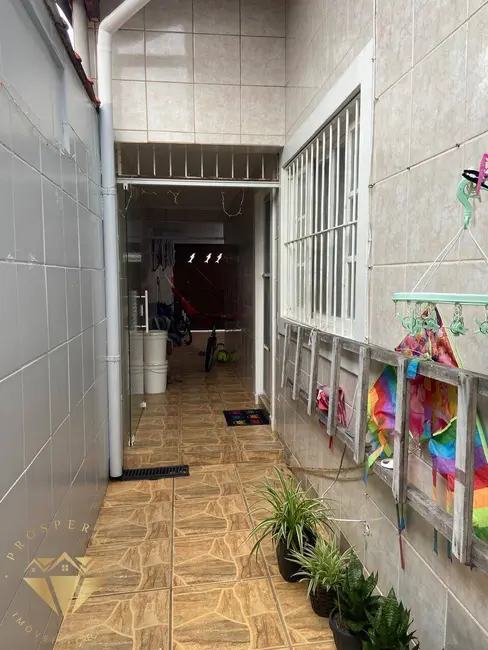 Foto 5 de Casa com 3 quartos à venda, 525m2 em Tupi, Praia Grande - SP