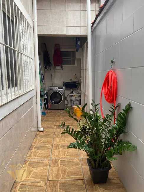 Foto 4 de Casa com 3 quartos à venda, 525m2 em Tupi, Praia Grande - SP