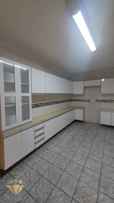 Foto 1 de Casa com 3 quartos à venda, 235m2 em Casa Grande, Diadema - SP