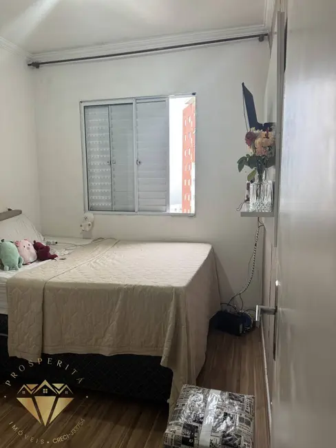 Foto 3 de Apartamento com 2 quartos à venda, 45m2 em Canhema, Diadema - SP