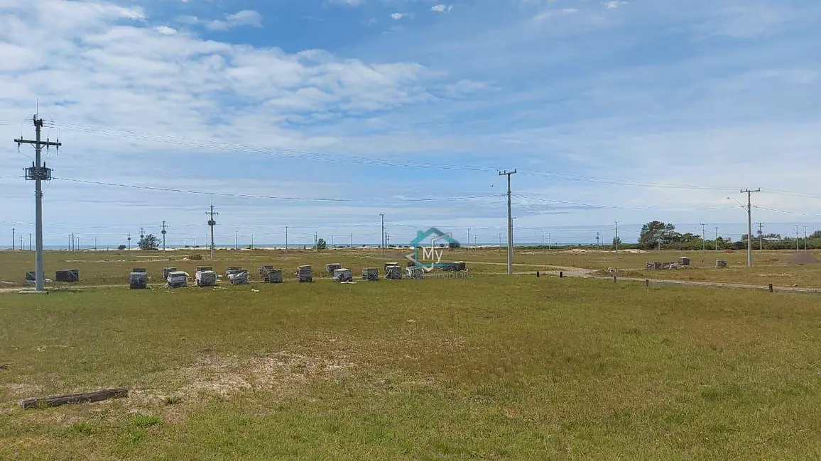 Foto 4 de Terreno / Lote à venda, 360m2 em Terra De Areia - RS