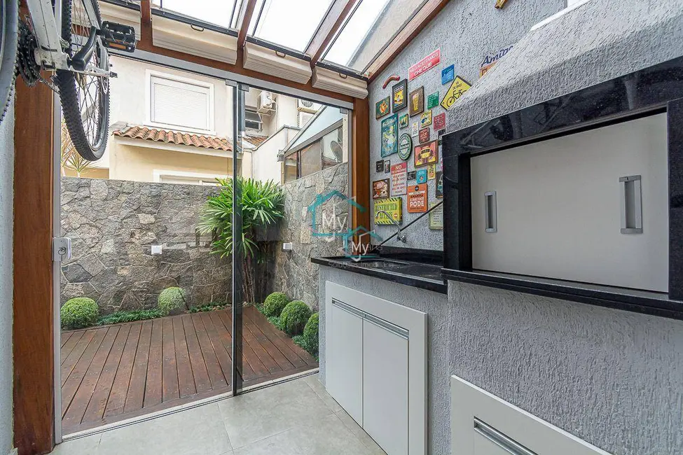 Foto 8 de Sobrado com 2 quartos à venda, 126m2 em Central Parque, Cachoeirinha - RS