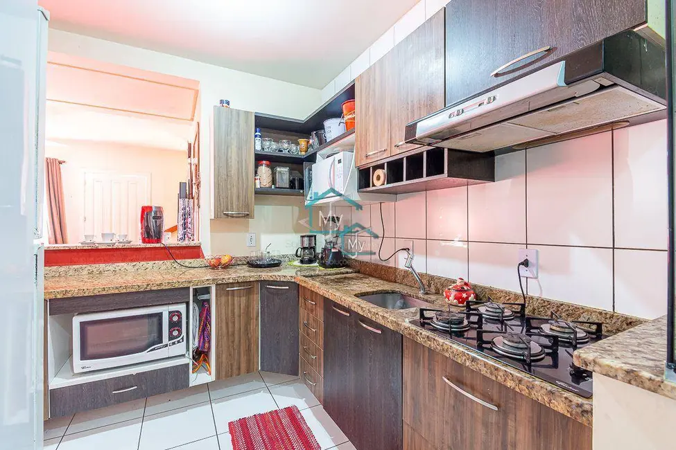 Sobrado com 2 quartos à venda, 126m2 em Central Parque, Cachoeirinha - RS - imagem 4 Foto 4 de Sobrado com 2 quartos à venda, 126m2 em Central Parque, Cachoeirinha - RS