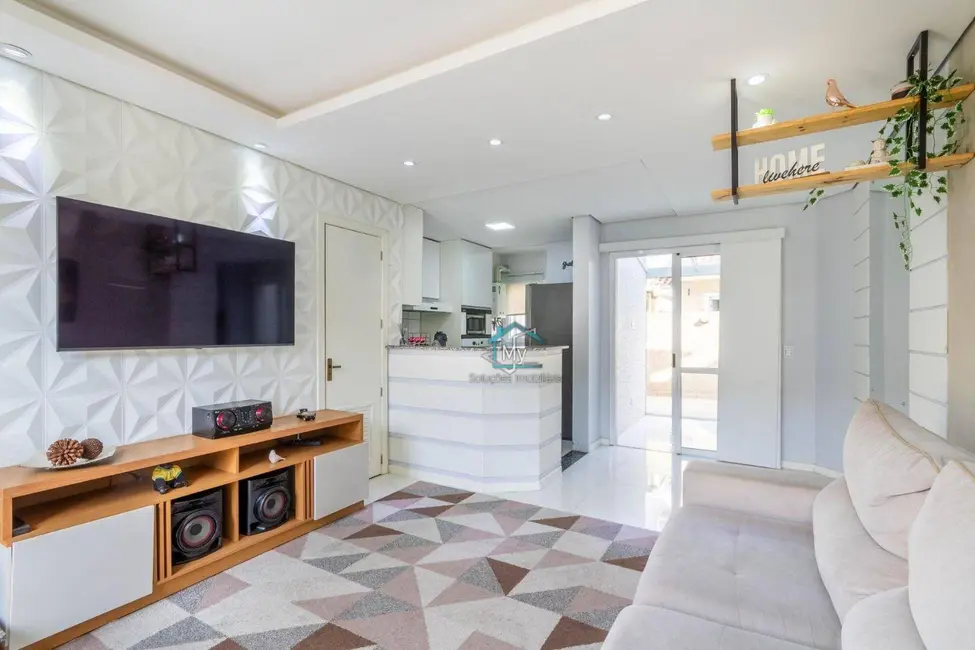 Foto 2 de Sobrado com 2 quartos à venda, 100m2 em Central Parque, Cachoeirinha - RS