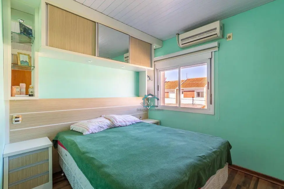 Sobrado com 2 quartos à venda, 126m2 em Central Parque, Cachoeirinha - RS - imagem 6 Foto 6 de Sobrado com 2 quartos à venda, 126m2 em Central Parque, Cachoeirinha - RS