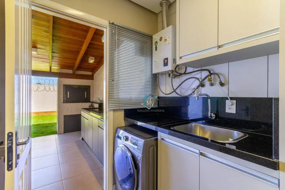 Casa de Condomínio com 3 quartos à venda, 210m2 em Distrito Industrial, Cachoeirinha - RS - imagem 6 Foto 6 de Casa de Condomínio com 3 quartos à venda, 210m2 em Distrito Industrial, Cachoeirinha - RS