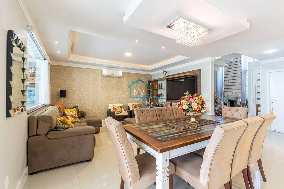 Sobrado com 4 quartos à venda, 367m2 em Santa Cruz, Gravatai - RS - imagem 5 Foto 5 de Sobrado com 4 quartos à venda, 367m2 em Santa Cruz, Gravatai - RS