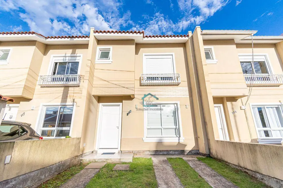 Foto 3 de Sobrado com 3 quartos à venda, 105m2 em Central Parque, Cachoeirinha - RS