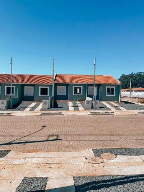 Foto 1 de Casa com 2 quartos à venda, 88m2 em Cachoeirinha - RS