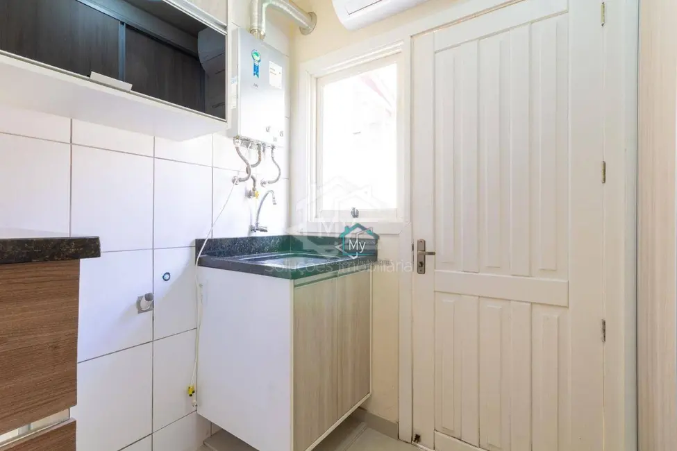 Foto 8 de Sobrado com 2 quartos à venda, 100m2 em Central Parque, Cachoeirinha - RS