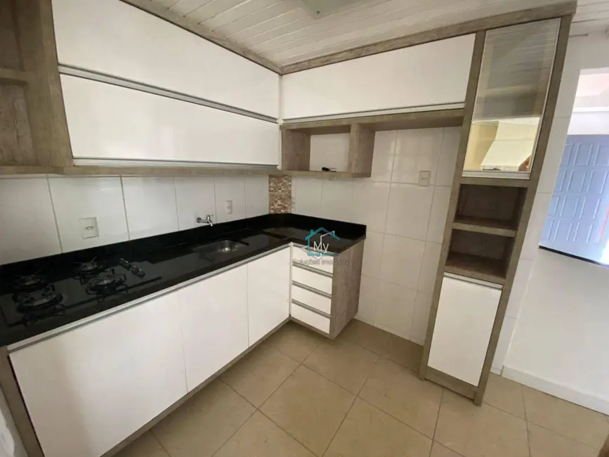 Foto 2 de Sobrado com 2 quartos à venda, 100m2 em Vila Cachoeirinha, Cachoeirinha - RS
