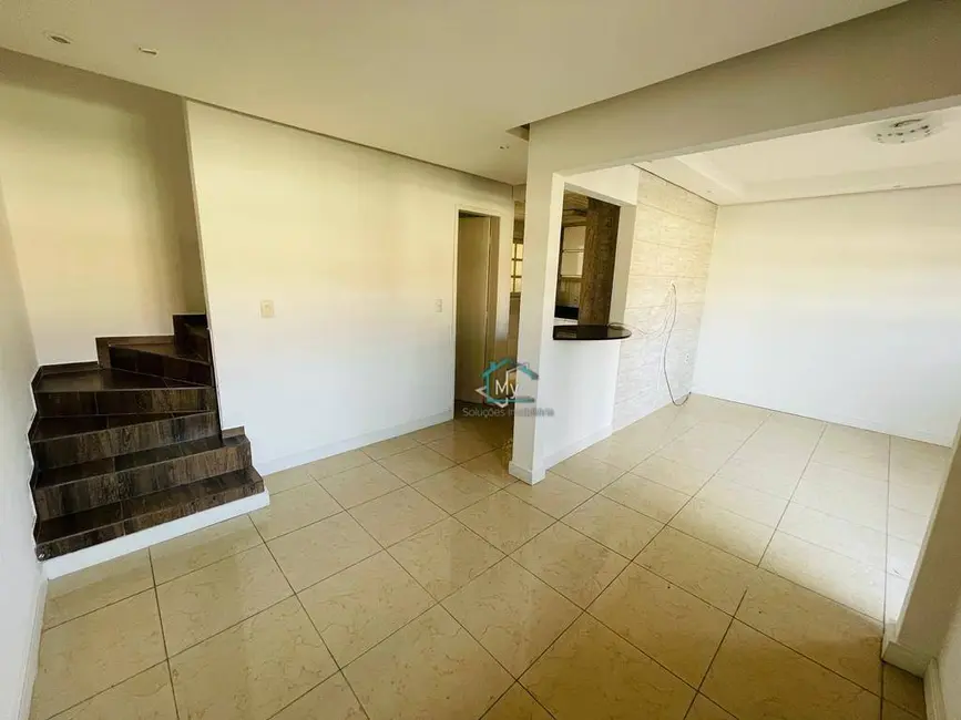 Foto 4 de Sobrado com 2 quartos à venda, 100m2 em Vila Cachoeirinha, Cachoeirinha - RS