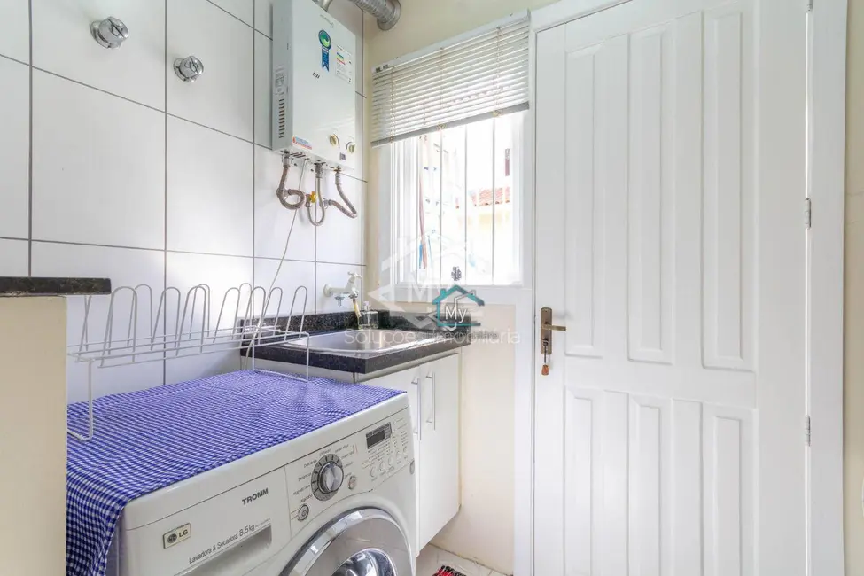 Foto 7 de Sobrado com 2 quartos à venda, 126m2 em Central Parque, Cachoeirinha - RS