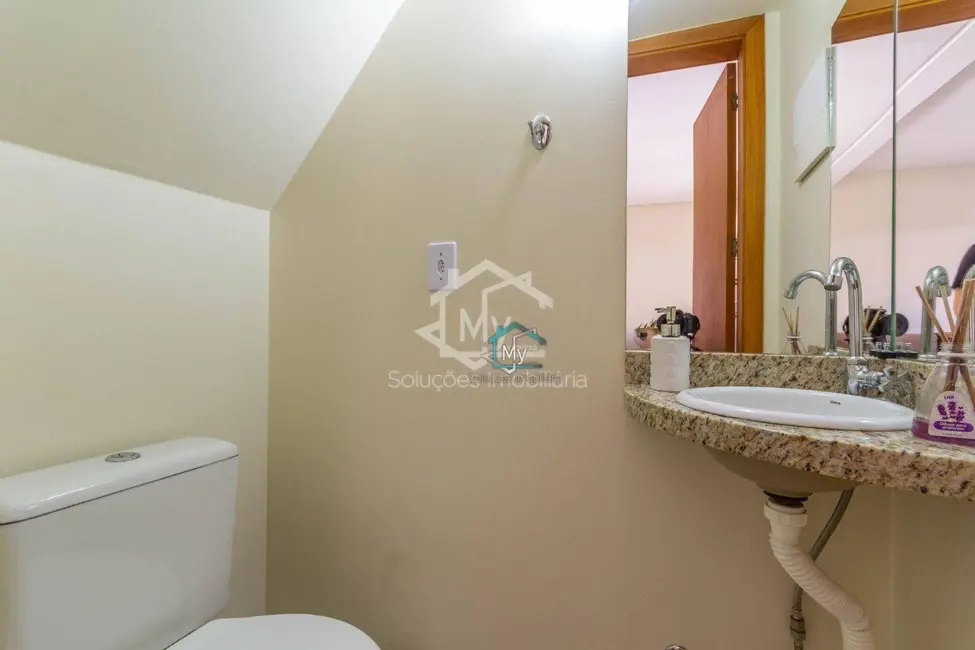 Foto 6 de Sobrado com 2 quartos à venda, 126m2 em Central Parque, Cachoeirinha - RS