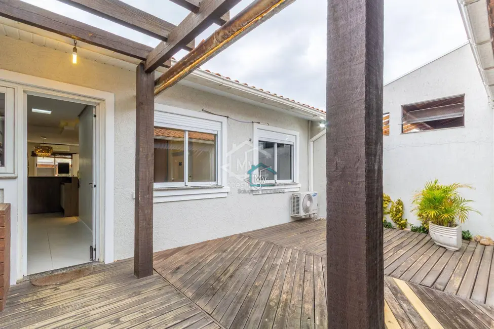 Foto 9 de Casa de Condomínio com 3 quartos à venda, 200m2 em Central Parque, Cachoeirinha - RS