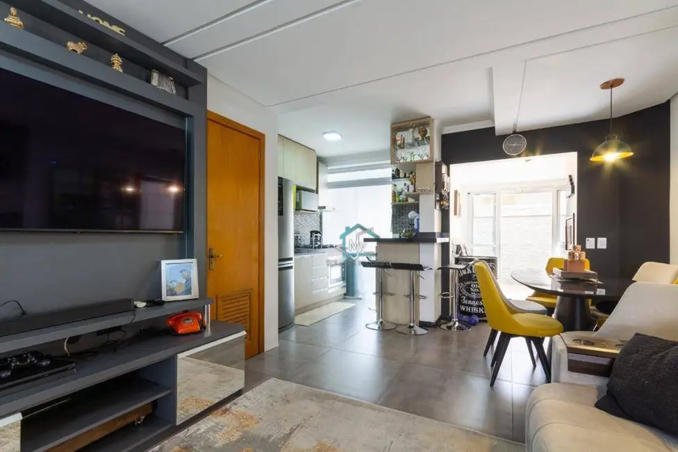 Foto 2 de Sobrado com 2 quartos à venda, 126m2 em Central Parque, Cachoeirinha - RS