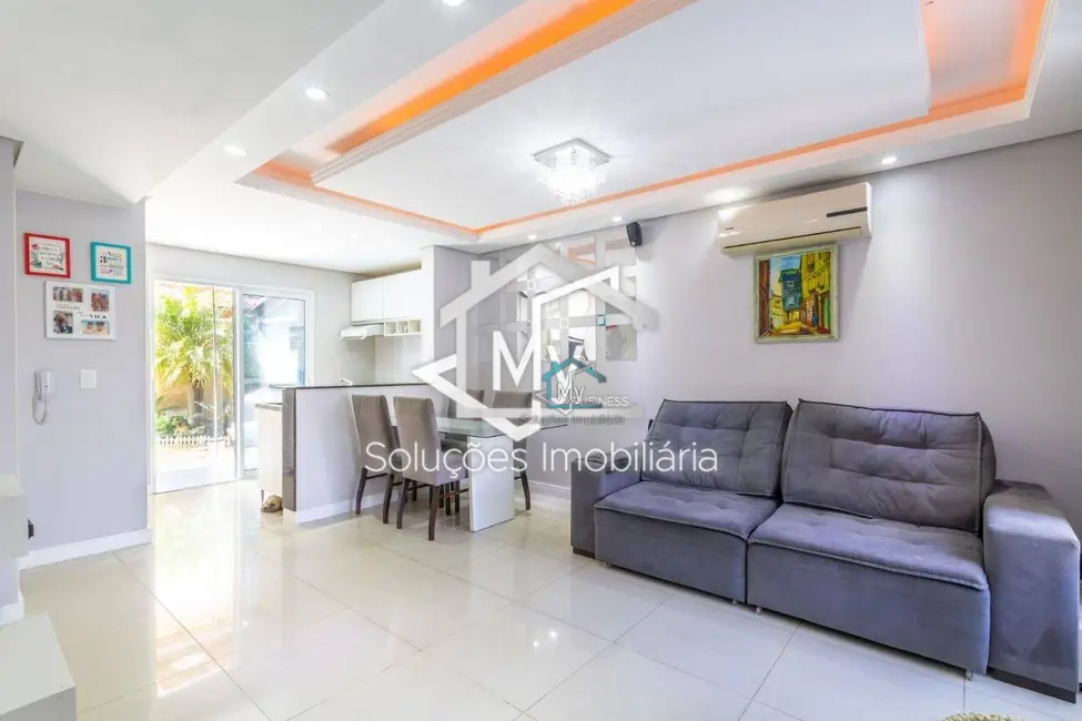 Foto 3 de Sobrado com 3 quartos à venda, 105m2 em Central Parque, Cachoeirinha - RS