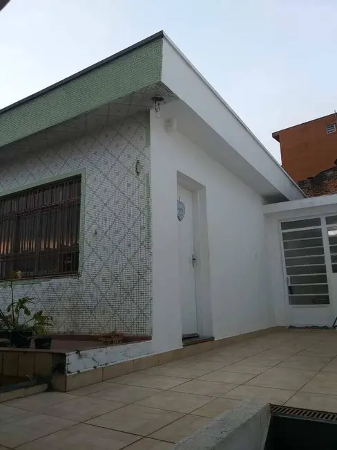 Foto 2 de Casa com 3 quartos à venda, 250m2 em Vila Carmem, São Paulo - SP