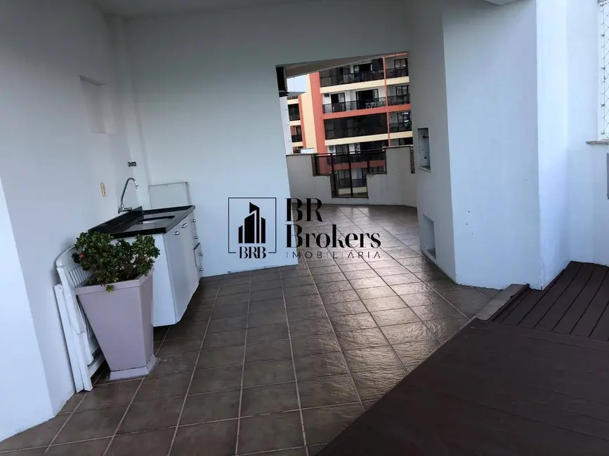 Apartamento com 3 quartos à venda, 238m2 em Centro, Balneario Camboriu - SC - imagem 8 Foto 8 de Apartamento com 3 quartos à venda, 238m2 em Centro, Balneario Camboriu - SC