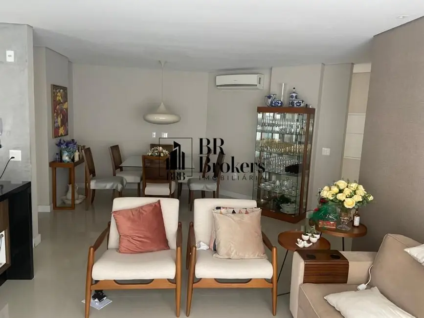 Apartamento com 3 quartos à venda, 1002m2 em Pioneiros, Balneario Camboriu - SC - imagem 7 Foto 7 de Apartamento com 3 quartos à venda, 1002m2 em Pioneiros, Balneario Camboriu - SC