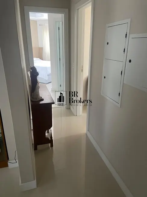 Apartamento com 3 quartos à venda, 1002m2 em Pioneiros, Balneario Camboriu - SC - imagem 4 Foto 4 de Apartamento com 3 quartos à venda, 1002m2 em Pioneiros, Balneario Camboriu - SC