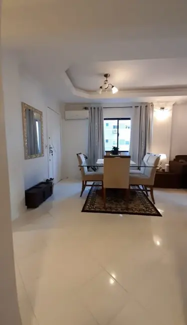 Apartamento com 3 quartos à venda, 131m2 em Centro, Balneario Camboriu - SC - imagem 6 Foto 6 de Apartamento com 3 quartos à venda, 131m2 em Centro, Balneario Camboriu - SC