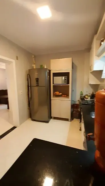 Apartamento com 3 quartos à venda, 131m2 em Centro, Balneario Camboriu - SC - imagem 9 Foto 9 de Apartamento com 3 quartos à venda, 131m2 em Centro, Balneario Camboriu - SC