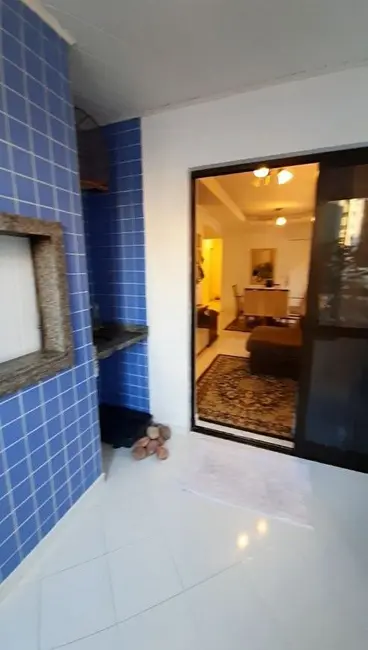 Apartamento com 3 quartos à venda, 131m2 em Centro, Balneario Camboriu - SC - imagem 4 Foto 4 de Apartamento com 3 quartos à venda, 131m2 em Centro, Balneario Camboriu - SC