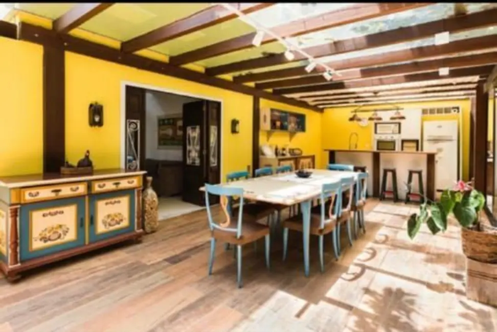 Foto 8 de Casa com 3 quartos à venda, 350m2 em Praia das Taquaras, Balneario Camboriu - SC