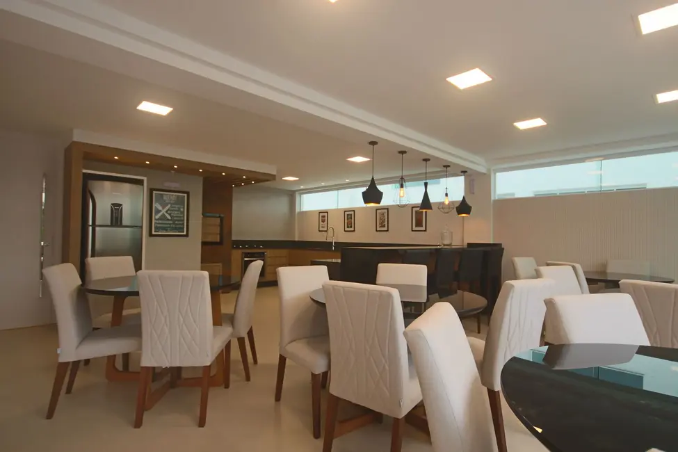 Apartamento com 2 quartos à venda, 67m2 em Centro, Camboriu - SC - imagem 8 Foto 8 de Apartamento com 2 quartos à venda, 67m2 em Centro, Camboriu - SC