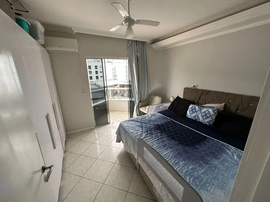 Apartamento com 5 quartos à venda, 260m2 em Ariribá, Balneario Camboriu - SC - imagem 4 Foto 4 de Apartamento com 5 quartos à venda, 260m2 em Ariribá, Balneario Camboriu - SC