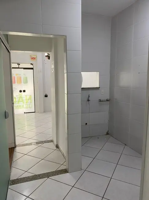 Sala Comercial com 4 quartos à venda, 84m2 em Centro, Balneario Camboriu - SC - imagem 8 Foto 8 de Sala Comercial com 4 quartos à venda, 84m2 em Centro, Balneario Camboriu - SC