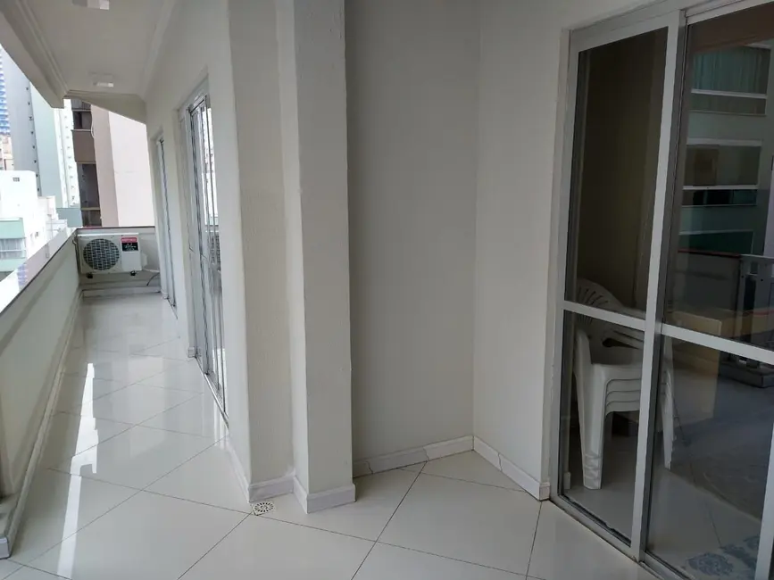 Foto 3 de Apartamento com 3 quartos à venda, 148m2 em Centro, Balneario Camboriu - SC