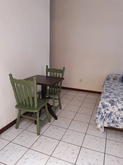 Casa com 8 quartos à venda, 230m2 em Centro, Balneario Camboriu - SC - imagem 6 Foto 6 de Casa com 8 quartos à venda, 230m2 em Centro, Balneario Camboriu - SC