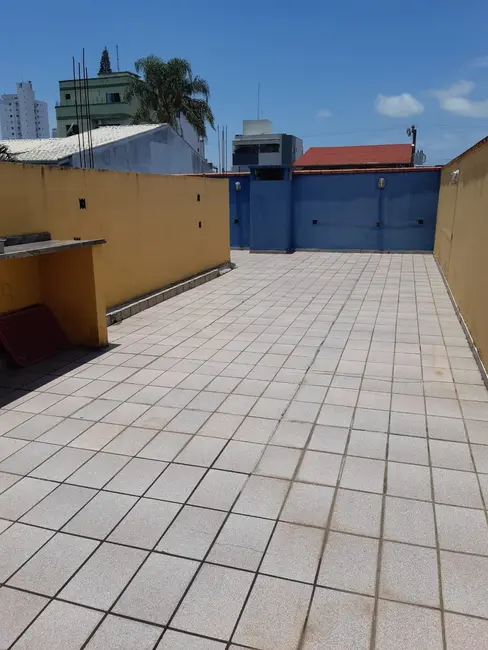 Casa com 8 quartos à venda, 230m2 em Centro, Balneario Camboriu - SC - imagem 9 Foto 9 de Casa com 8 quartos à venda, 230m2 em Centro, Balneario Camboriu - SC