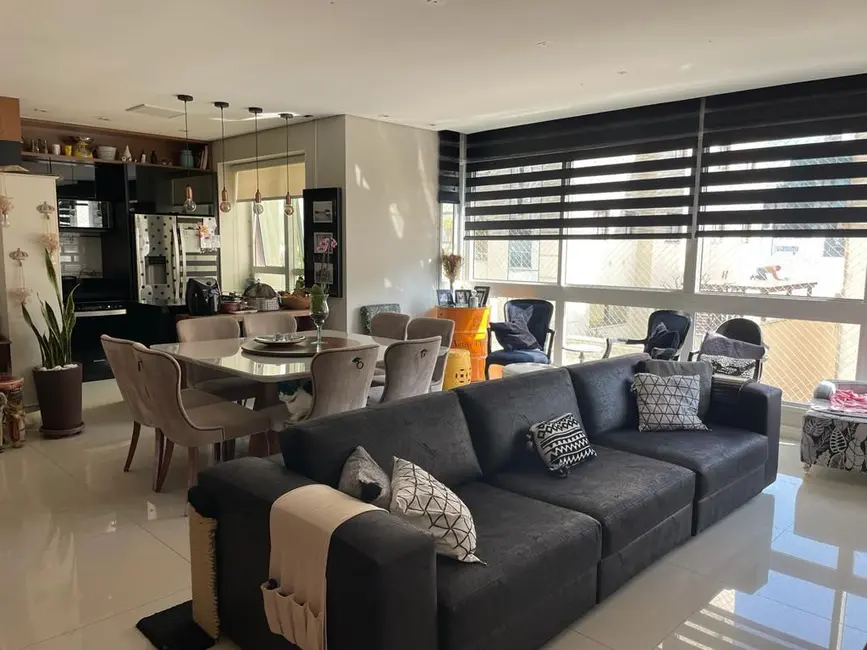 Apartamento com 4 quartos à venda, 140m2 em Centro, Balneario Camboriu - SC - imagem 1 Foto 1 de Apartamento com 4 quartos à venda, 140m2 em Centro, Balneario Camboriu - SC